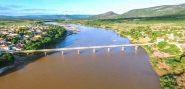 Rio Jequitinhonha: o rio que sustenta a vida, a cultura e o desenvolvimento do Vale